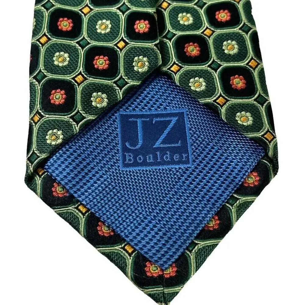 JZ Boulder Jim Herron Mens Green Floral All Silk Hand Made Necktie Neck Tie 3.5